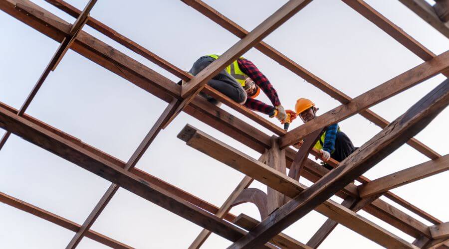 Expert tile roof repair services in Chicago Ridge, IL